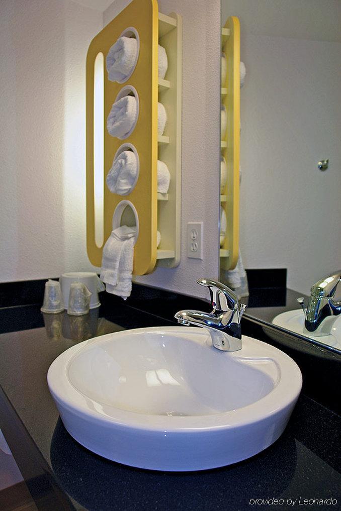 Motel 6-Tewksbury, Ma - Boston エクステリア 写真
